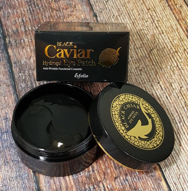 Натуральные гидрогелевые патчи из Тайланда для ухода за кожей вокруг глаз от морщин с чёрной икрой ESFOLIO Black Caviar Hydrogel eye patch купить в Москве и Московской области.