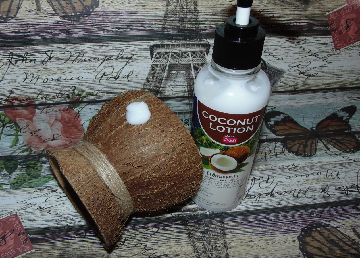 Натуральный Кокосовый лосьон для тела Coconut Lotion BANNA 450 мл. Таиланд