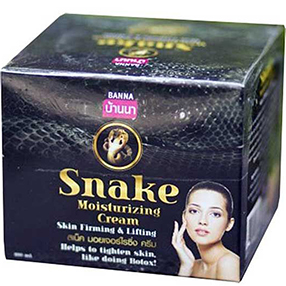 Натуральный увлажняющий и укрепляющий кожу змеиный лифтинг крем для лица с эффектом Ботокса Банна SNAKE Moisturizing Cream BANNA 100 мл. Таиланд