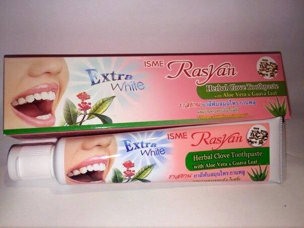 Тайская экстра отбеливающая зубная паста Гвоздика, Алоэ и Гуава Isme Rasyan Herbal Clove Toothpaste Extra White 30 гр. купить в москве