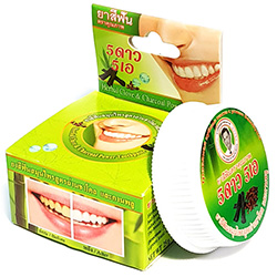 Тайская круглая отбеливающая зубная паста с Бамбуковым Углем 5 STAR 5A Herbal Clove & Charcoal Power Toothpaste 25 гр.