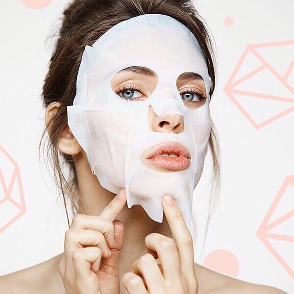 Тайская тканевая маска для лица с экстрактом секрета улитки BELOV купить в Москве и Московской области.