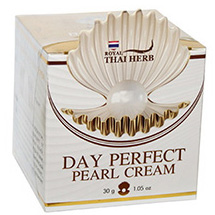 Тайский дневной крем для лица с жемчужной пудрой Royal Thai Herb Day Perfect Pearl Cream 30 гр.-dnevnoy-jemchujniy-krem-dlya-lica