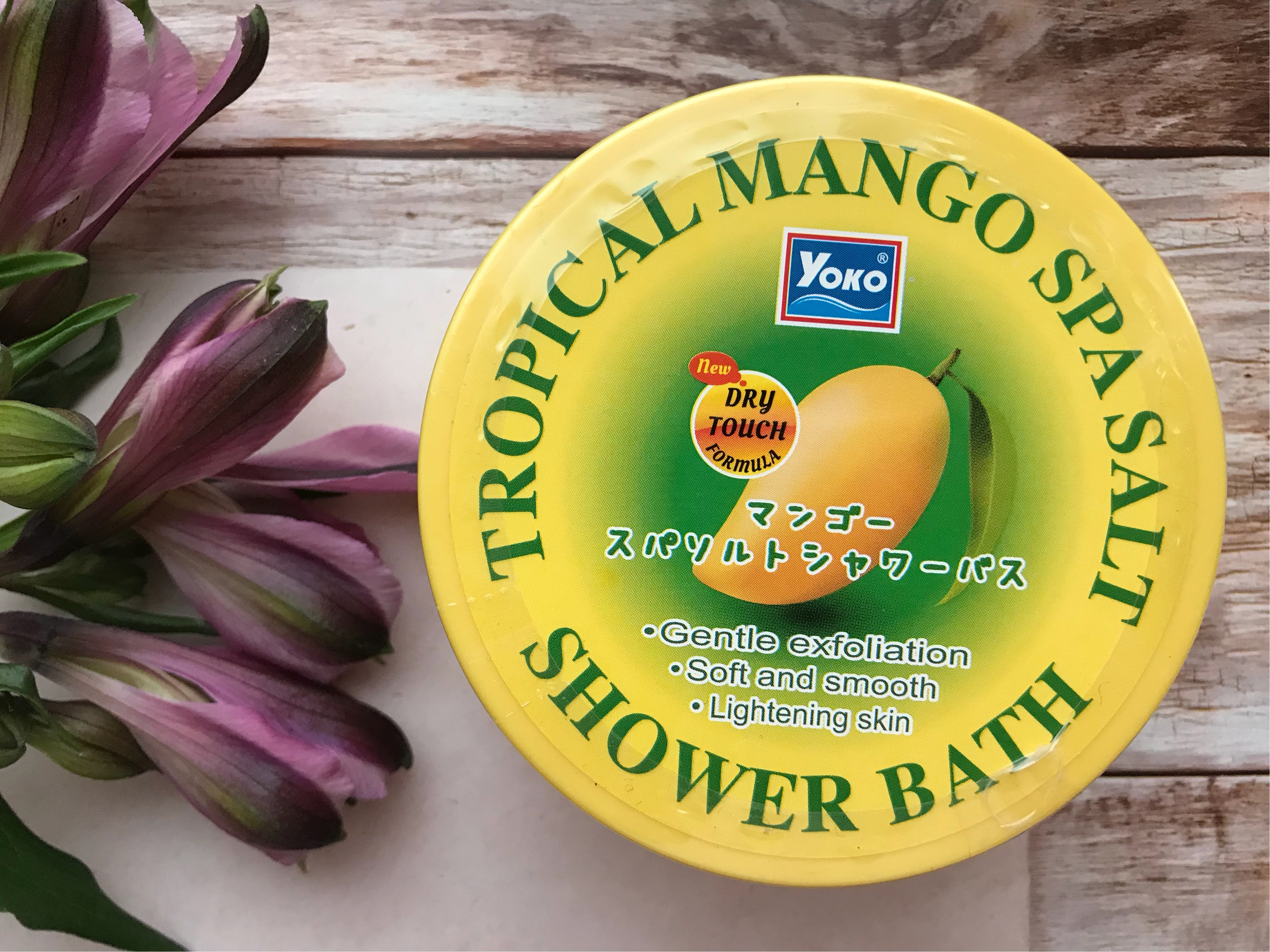 Тайский солевой спа-скраб для тела Yoko Tropical Mango Spa Salt Shower Bath 240 гр. тайская косметика в москве